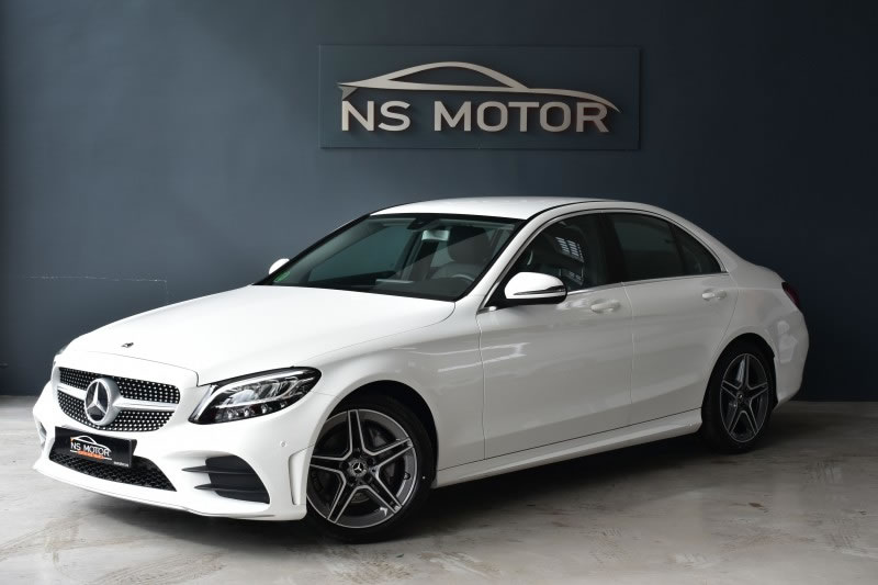 MERCEDES-BENZ CLASE C 200D 160CV BERLINA AMG 9G