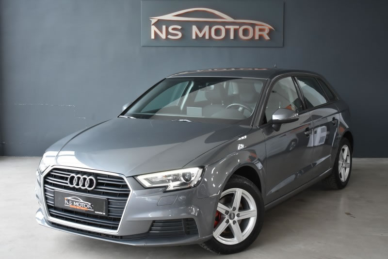 AUDI A3 SPORTBACK 1.6 TDI 110 BASE AUDI A3 SPORTBACK 1.6 TDI 110 BASE