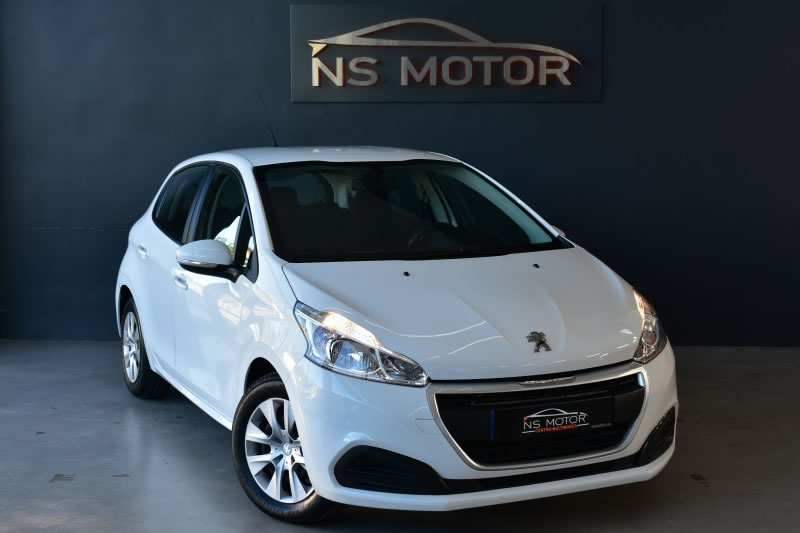 PEUGEOT 208 5P BUSINESS LINE 1.4 HDi 68