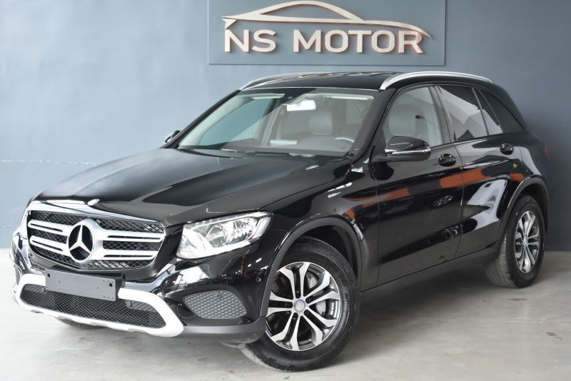 MERCEDES-BENZ GLC 220D 170CV 9G EXCLUSIVE MERCEDES-BENZ GLC 220D 170CV 9G EXCLUSIVE