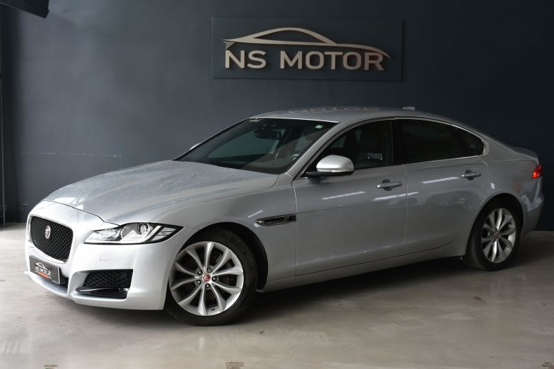 JAGUAR XF 2.0D 180CV PRESTIGE AUTOMATICO 4 PUERTAS JAGUAR XF 2.0D 180CV PRESTIGE AUTOMATICO 4 PUERTAS