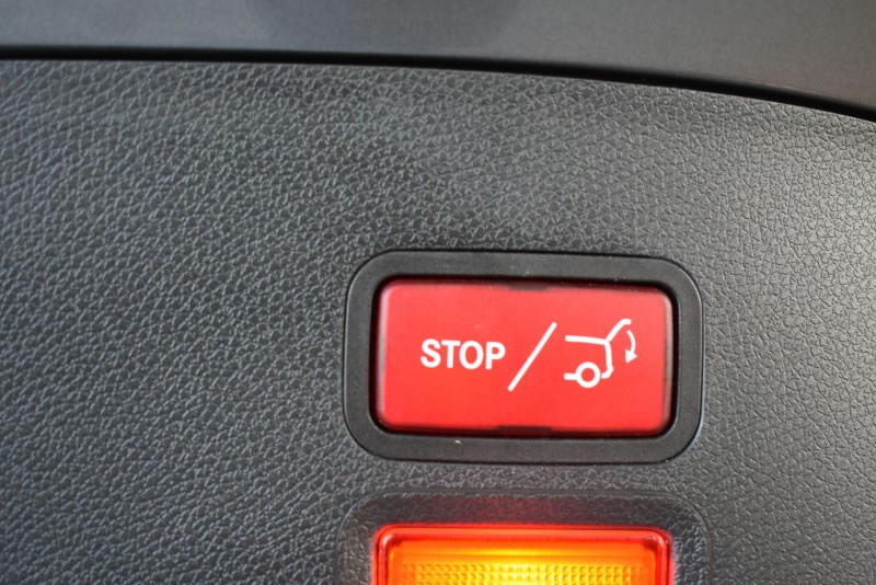 MERCEDES-BENZ CLA SHOOTING BRAKE 200 D 136 CV AMG INT Y EXT