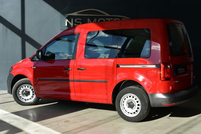 VOLKSWAGEN CADDY PROFESIONAL KOMBI BMT 2.0 TDI 100CV MT5 E6 VOLKSWAGEN CADDY PROFESIONAL KOMBI BMT 2.0 TDI 100CV MT5 E6