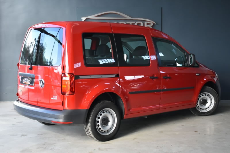 VOLKSWAGEN CADDY PROFESIONAL KOMBI BMT 2.0 TDI 100CV MT5 E6 VOLKSWAGEN CADDY PROFESIONAL KOMBI BMT 2.0 TDI 100CV MT5 E6