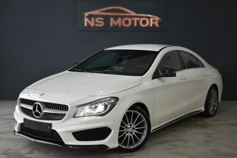 MERCEDES-BENZ CLA 200 GASOLINA 155CV AMG INT Y EXT MERCEDES-BENZ CLA 200 GASOLINA 155CV AMG INT Y EXT
