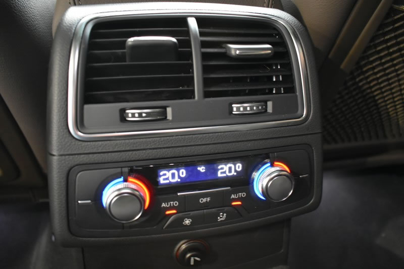 AUDI A6 AVANT 3.0 TDI V6 220CV AUTOMATICO ALLROAD QUATTRO