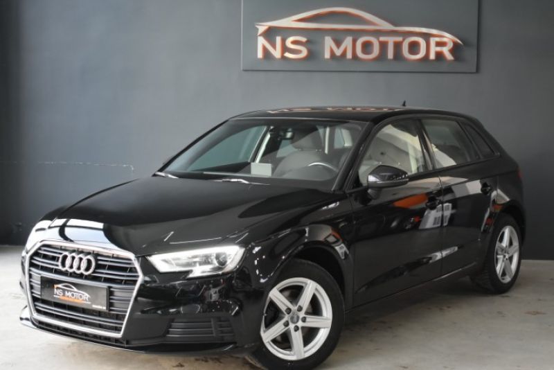 AUDI A3 SPORTBACK 8V 1.6 TDI CR 116CV 6 VEL AUDI A3 SPORTBACK 8V 1.6 TDI CR 116CV 6 VEL