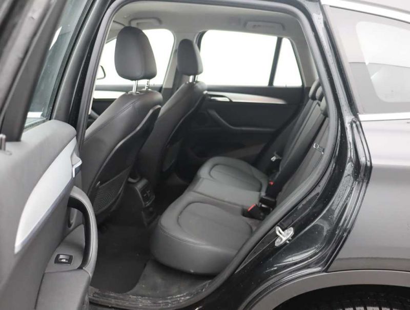 BMW X1 18D 136CV SDRIVE BMW X1 18D 136CV SDRIVE