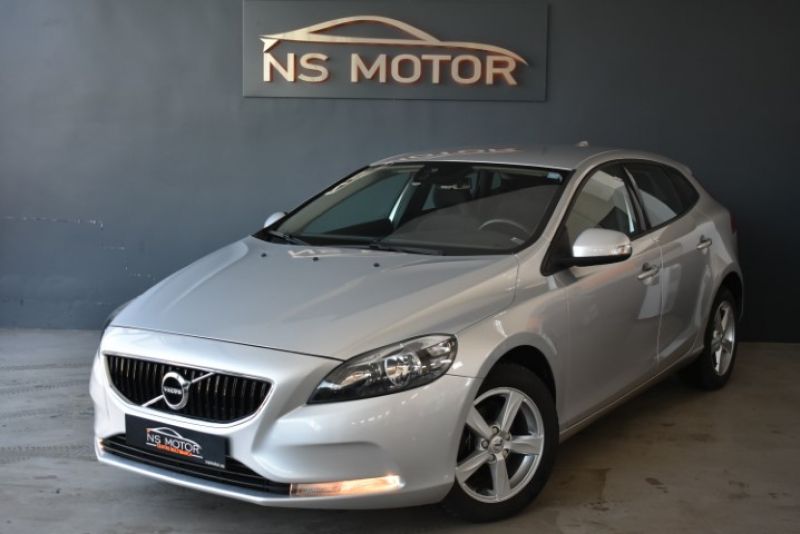 VOLVO V40 D2 BUSINESS 2.0 120CV