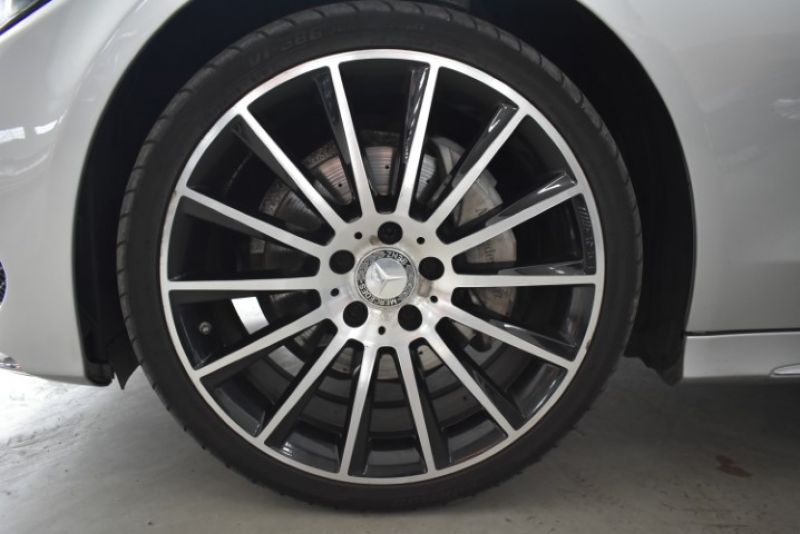 MERCEDES-BENZ CLASE C 220d  170CV 7G AMGLine