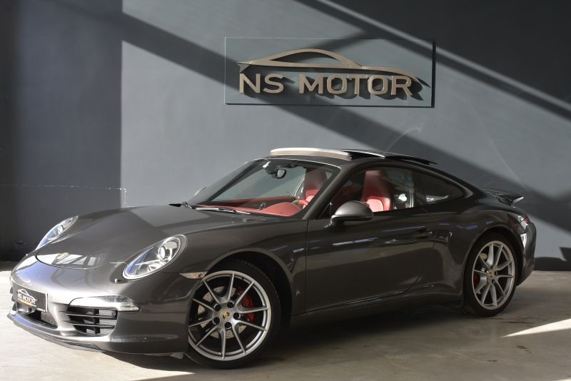 PORSCHE 911 3.4 CARRERA COUPE 350CV
