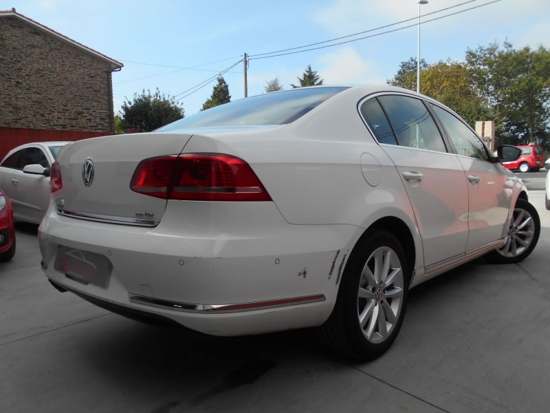 VOLKSWAGEN PASSAT  2.0 TDI 140CV HIGHLINE-FULL-LEDS
