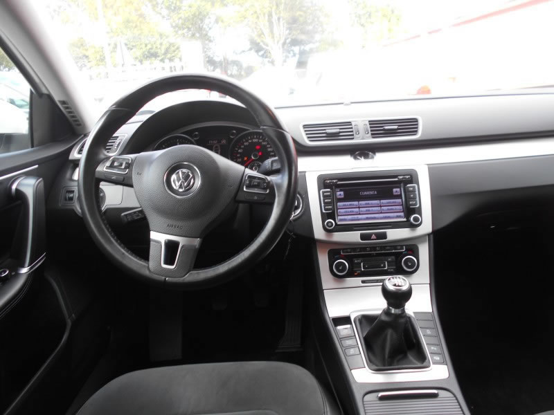 VOLKSWAGEN PASSAT  2.0 TDI 140CV HIGHLINE-FULL-LEDS