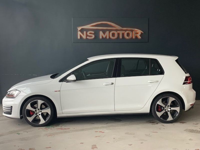VOLKSWAGEN GOLF VII 2.0 TSI 220CV DSG GTI BMT