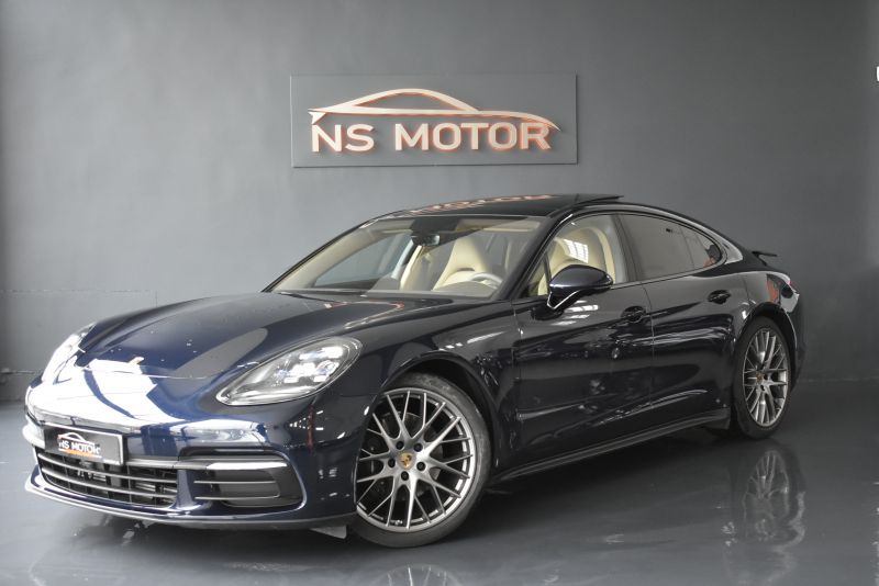 PORSCHE PANAMERA  3.0 330CV 