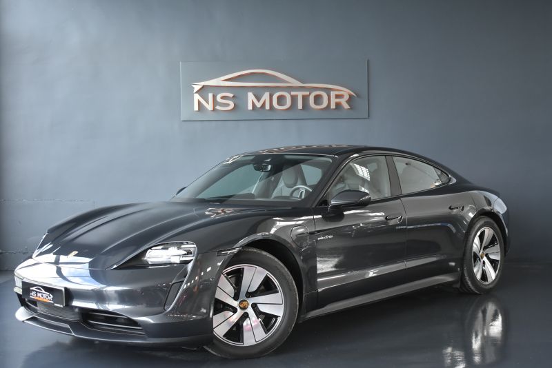 PORSCHE TAYCAN 476CV