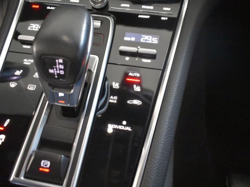 PORSCHE PANAMERA 4 E-HYBRID SPORT TURISMO 462CV