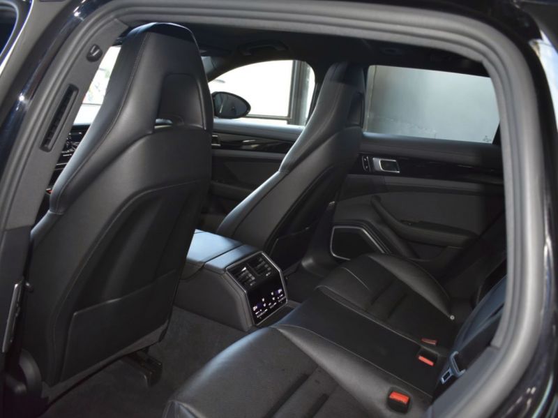 PORSCHE PANAMERA 4 E-HYBRID SPORT TURISMO 462CV