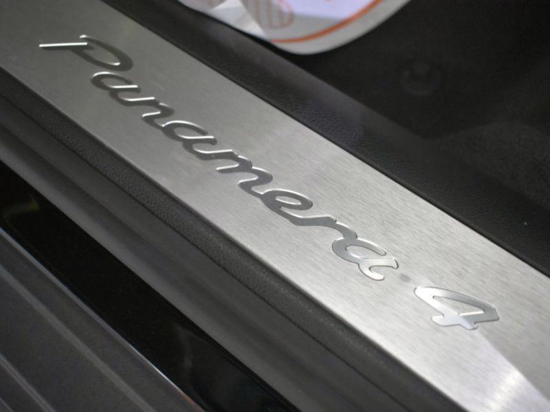 PORSCHE PANAMERA 4 E-HYBRID SPORT TURISMO 462CV