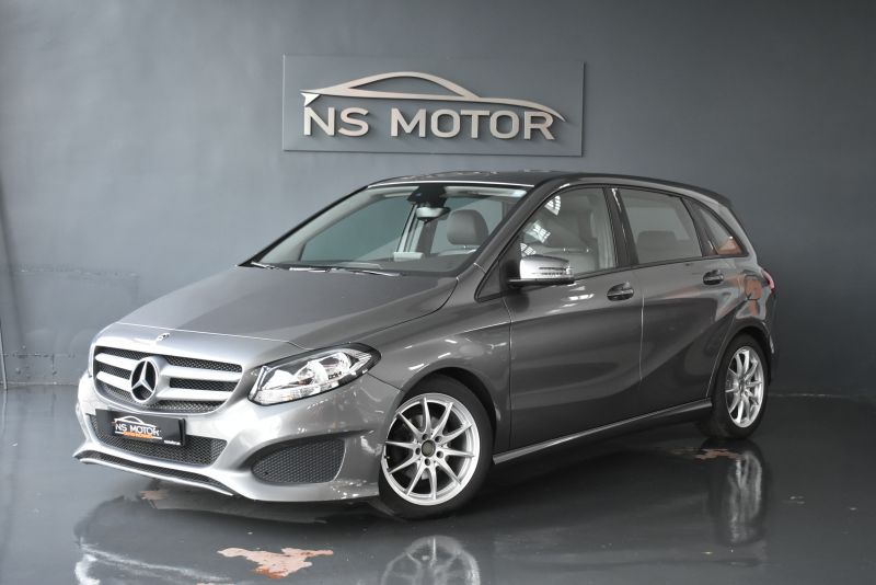 MERCEDES-BENZ CLASE B 180D BLUEEFFICIENCY EDITION 109CV 6 VELOCIDADES URBAN - UNICO PROPIETARIO - IVA DEDUCIBLE 