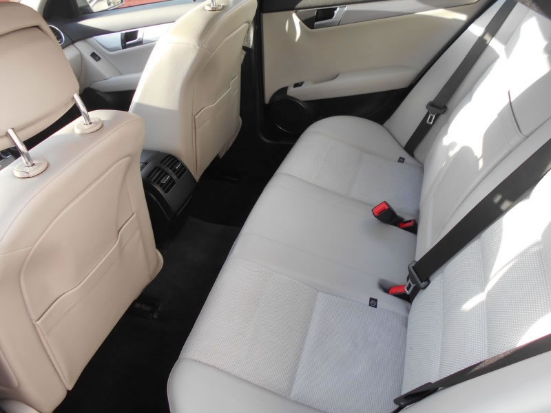 MERCEDES-BENZ CLASE C 220 AVANTGARDE