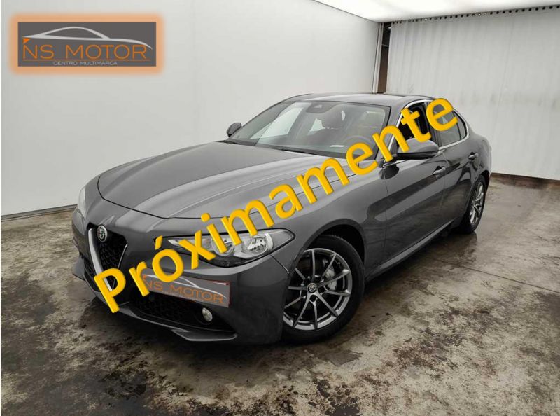 ALFA ROMEO GIULIA 2.2 JTDM 150CV SUPER AUTOMTICO - UNICO PROPIETARIO - IVA DEDUCIBLE