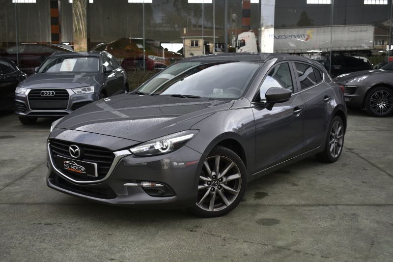 MAZDA 3 BLACK TECH EDITION 2.2 150CV NACIONAL - UNICO PROPIETARIO