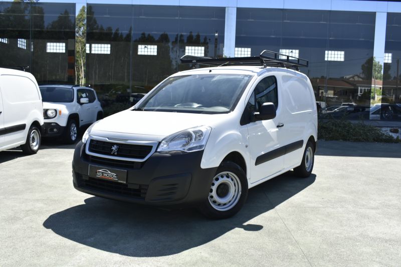 PEUGEOT PARTNER  FURGN L1 CONFORT 1.6 HDI 75CV - NACIONAL - UNICO PROPIETARIO - IVA DEDUCIBLE