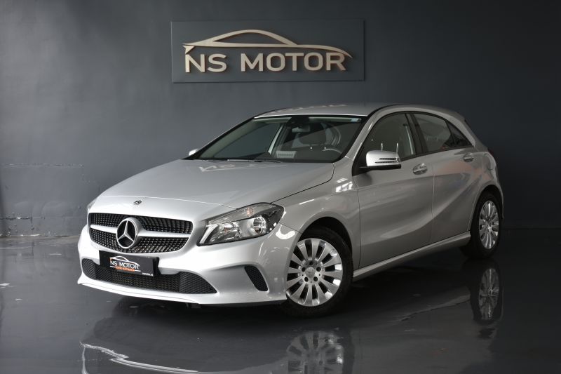 MERCEDES-BENZ CLASE A 180D BLUEEFFICIENCY EDITION 109 CV NICO PROPIETARIO - IVA DEDUCIBLE