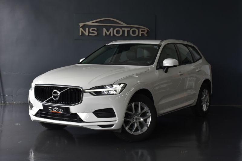 VOLVO XC60 2.0 D4 MOMENTUM 190CV AUTO - NACIONAL - UNICO PROPIETARIO - IVA DEDUCIBLE