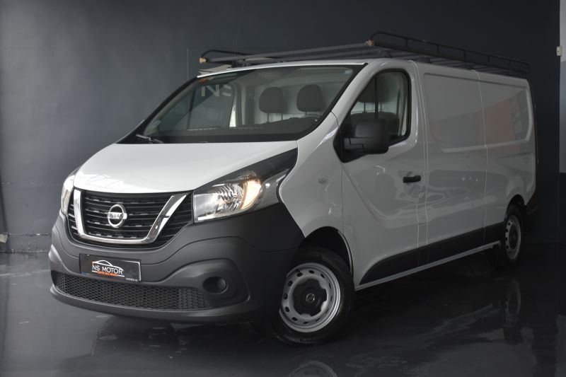 NISSAN NV 300 2.0DCI 120CV L2H1 OPTIMA- NACIONAL - UNICO PROPIETARIO - IVA DEDUCIBLE