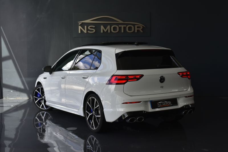 VOLKSWAGEN GOLF VIII R 4MOTION 2.0 TSI 320CV DSG NACIONAL - UNICO PROPIETARIO - IVA DEDUCIBLE
