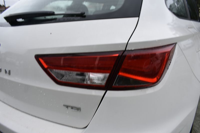 SEAT LEON ST  1.6 TDI 115CV STYLE - NACIONAL - UNICO PROPIETARIO - IVA DEDUCIBLE 