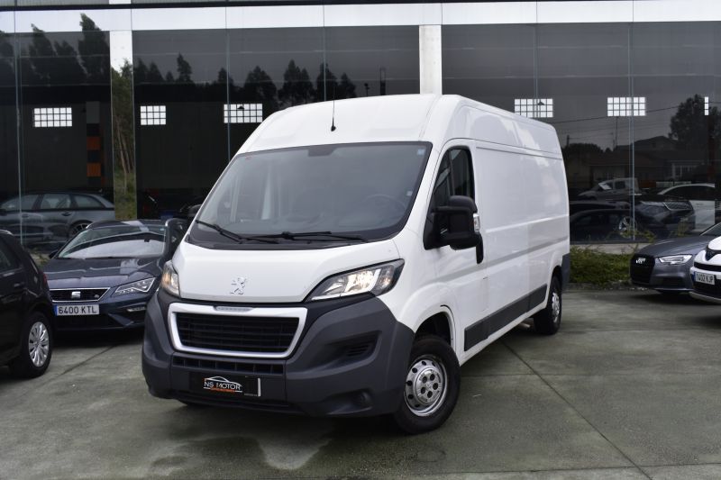 PEUGEOT BOXER FURGON 2.0 BLUEHDI 130CV L3H2  - NACIONAL - UNICO PROPIETARIO - IVA DEDUCIBLE