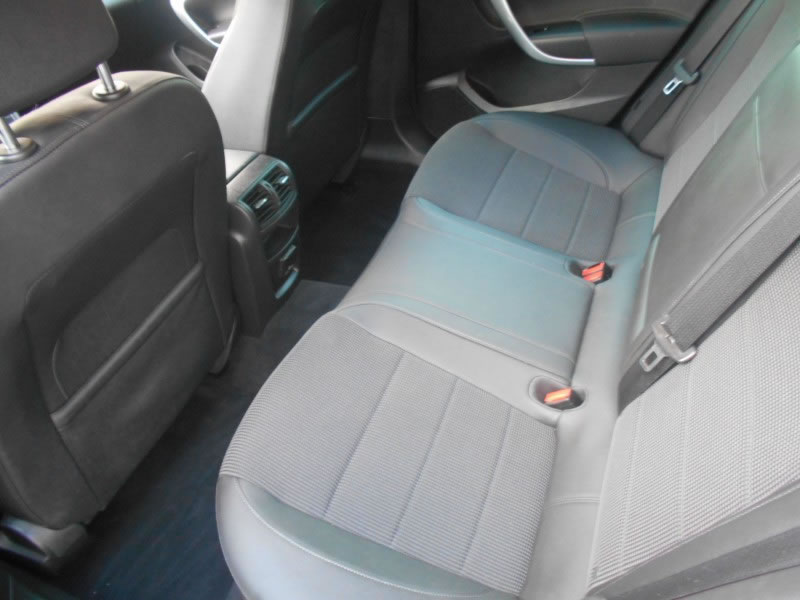 OPEL INSIGNIA 2.0 CDTI 130 FULL EQUIP