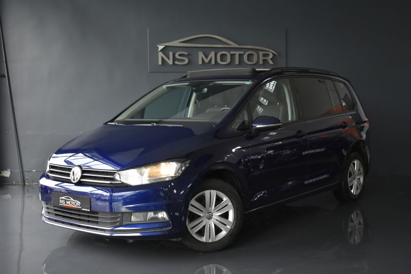 VOLKSWAGEN TOURAN BUSINESS 1.0 TSI 115CV 5 PLAZAS UNICO PROPIETARIO - IVA DEDUCIBLE