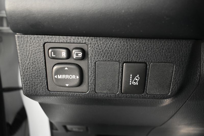 TOYOTA RAV-4 2.5 HYBRID 2WD ADVANCE PACK DRIVE  NACIONAL - UNICO PROPIETARIO - IVA DEDUCIBLE