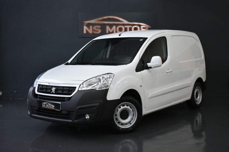 PEUGEOT PARTNER FURG�N L1 1.6 HDI 75CV - NACIONAL - UNICO PROPIETARIO - IVA DEDUCIBLE