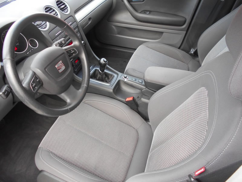 SEAT EXEO 2.0 TDI 143 STYLE