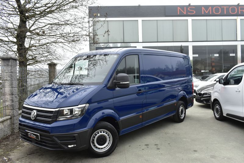 VOLKSWAGEN CRAFTER 35 FURGON BM TA L3H1 2.0TDI 140CV - NACIONAL - UNICO PROPIETARIO - IVA DEDUCIBLE