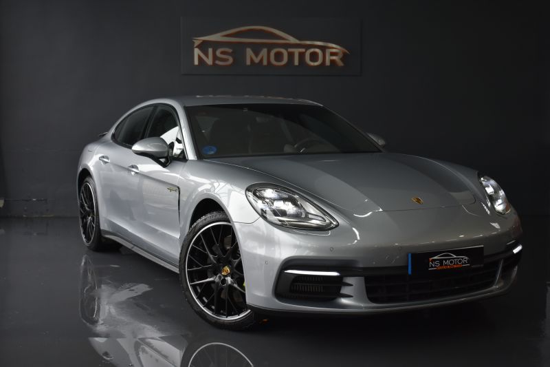 PORSCHE PANAMERA PANAMERA 4 E-HYBRID 462CV 