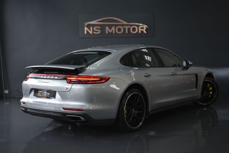 PORSCHE PANAMERA PANAMERA 4 E-HYBRID 462CV 