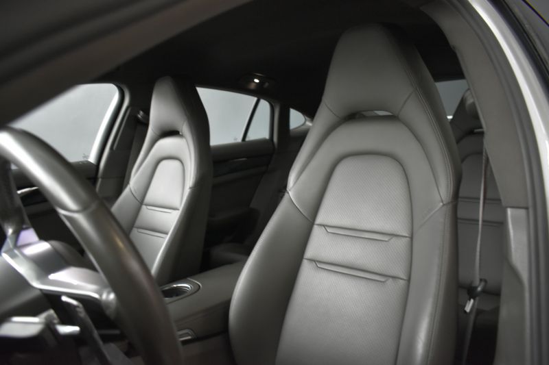 PORSCHE PANAMERA PANAMERA 4 E-HYBRID 462CV 