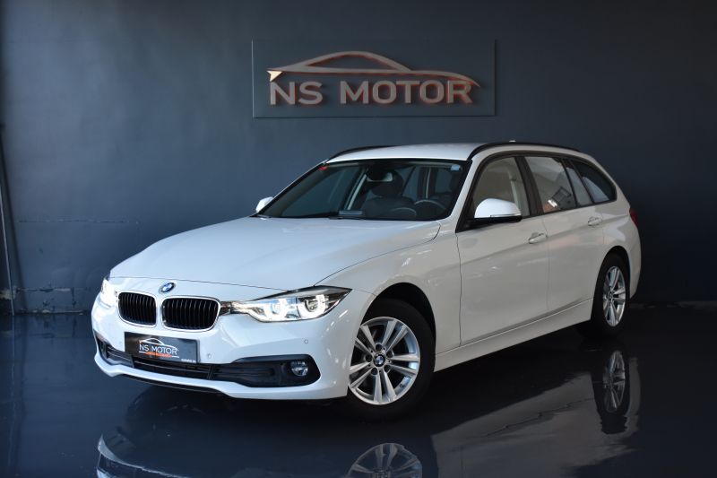 BMW SERIE 3 TOURING 150CV  BUSINESS ADVANTAGE NACIONAL - UNICO PROPIETARIO - IVA DEDUCIBLE 