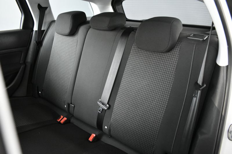 PEUGEOT 308 SW ACTIVE 1.5 BLUEHDI 100CV NACIONAL - UNICO PROPIETARIO - IVA DEDUCIBLE PEUGEOT 308 SW ACTIVE 1.5 BLUEHDI 100CV NACIONAL - UNICO PROPIETARIO - IVA DEDUCIBLE