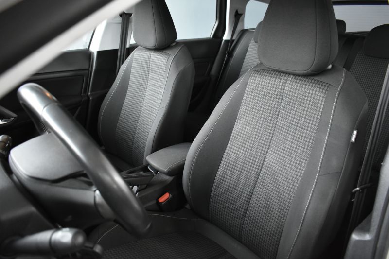 PEUGEOT 308 SW ACTIVE 1.5 BLUEHDI 100CV NACIONAL - UNICO PROPIETARIO - IVA DEDUCIBLE PEUGEOT 308 SW ACTIVE 1.5 BLUEHDI 100CV NACIONAL - UNICO PROPIETARIO - IVA DEDUCIBLE