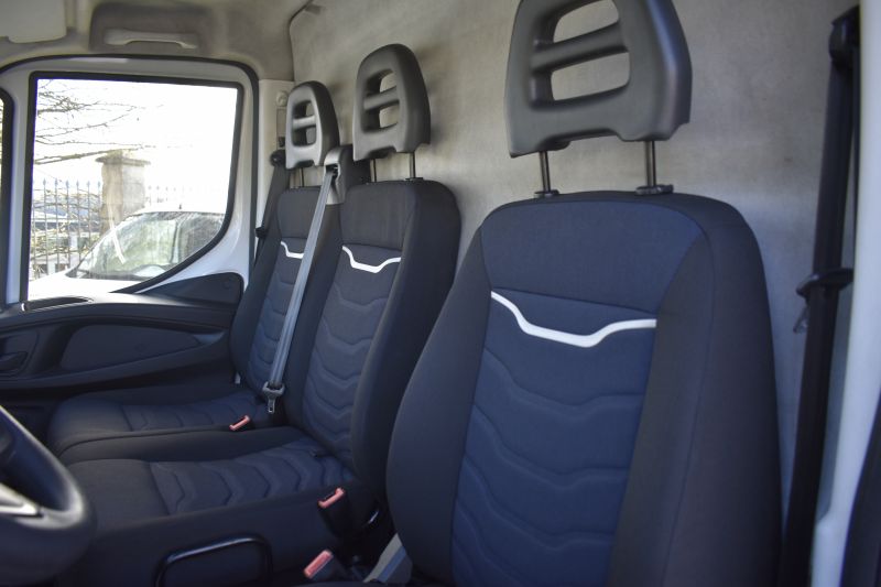 IVECO DAILY  L4 H3 2.3 TD 35S 14 V 4100H3 18m3  NACIONAL - UNICO PROPIETARIO - IVA DEDUCIBLE