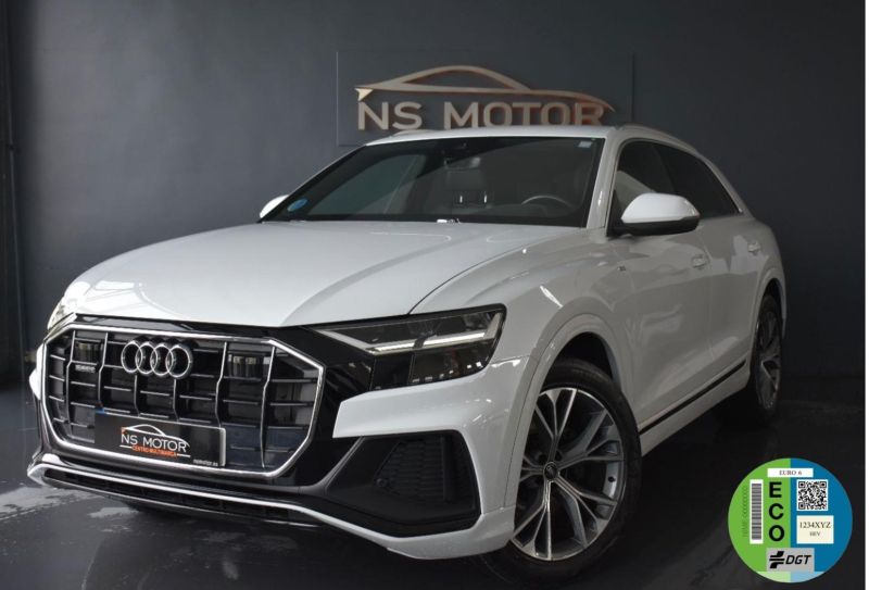 AUDI Q8 S LINE 45 TDI 3.0 TDI V6 231CV  QUATTRO TIPTRONIC  NACIONAL - UNICO PROPIETARIO - IVA DEDUCIBLE
