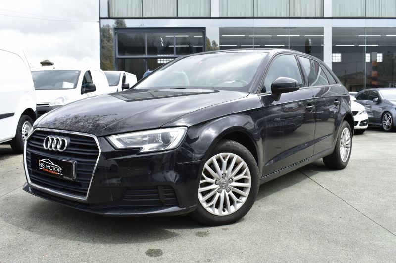 AUDI A3 SPORTBACK 1.6 TDI STRONIC 116CV - �NICO PROPIETARIO - IVA DEDUCIBLE