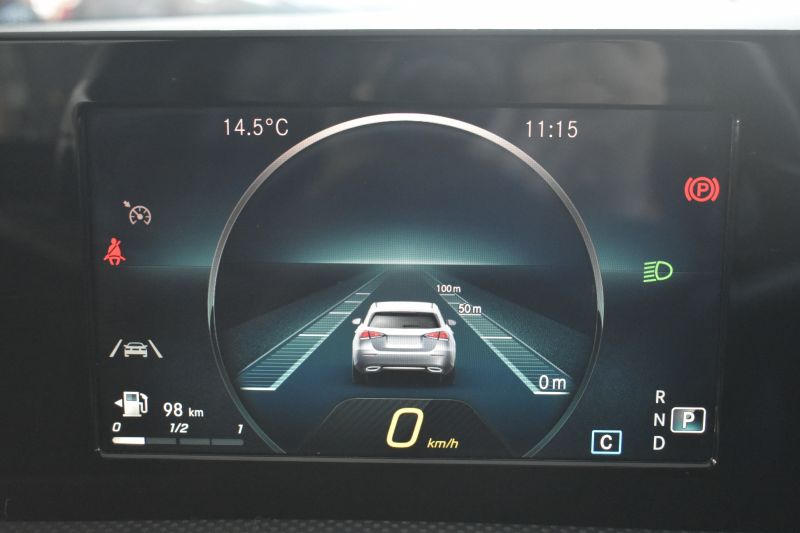 MERCEDES-BENZ CLA 200 D AUT 150 CV SHOOTING BRAKE - NACIONAL -UNICO PROPIETARIO - IVA DEDUCIBLE MERCEDES-BENZ CLA 200 D AUT 150 CV SHOOTING BRAKE - NACIONAL -UNICO PROPIETARIO - IVA DEDUCIBLE